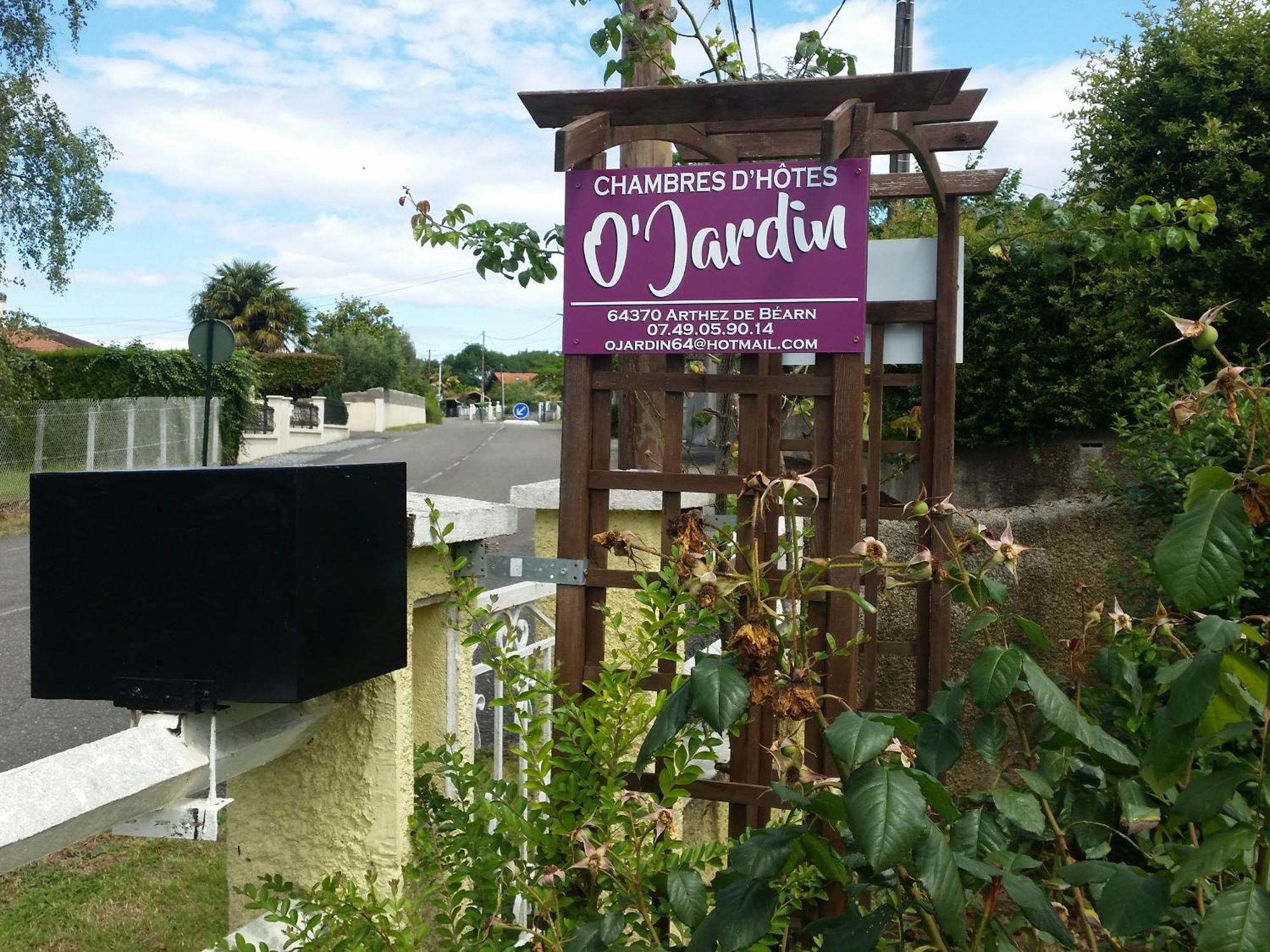 O'Jardin Bed and Breakfast Arthez-de-Bearn Buitenkant foto